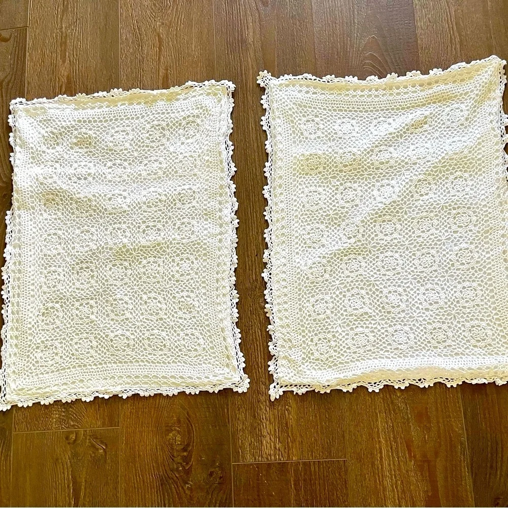 White Crochet Throw Pillows 21/26 inches